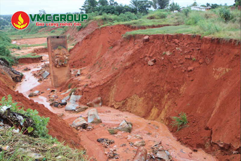 Axit humic giúp chống xói mòn đất